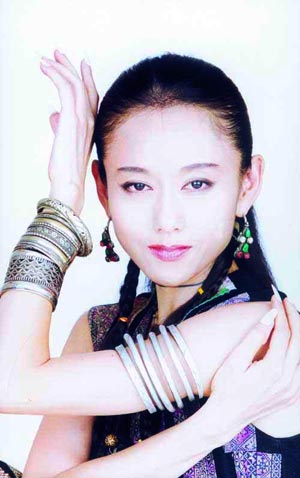 逆天生长的孔雀仙子杨丽萍 岁月太不公平了