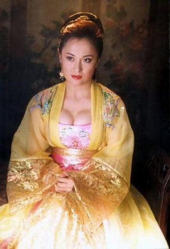 女星大谈拍床戏感受 真放得开