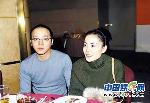 王菲消瘦现身密会陈家瑛 与谢霆锋分手原因首曝光