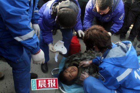 哈尔滨在建工地发生架桥机倒塌事故 多人伤亡