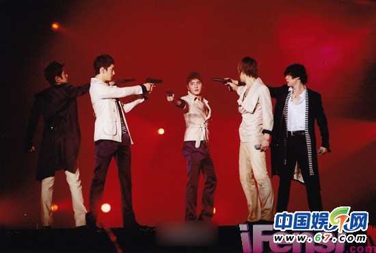 中韩艺人矛盾大 揭明星明争暗斗真实内幕(组图)