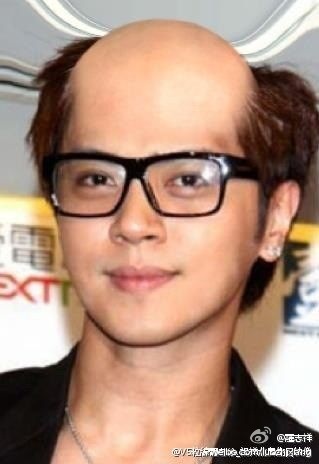 2012年当红明星微博卖萌囧照