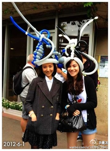 2012年当红明星微博卖萌囧照