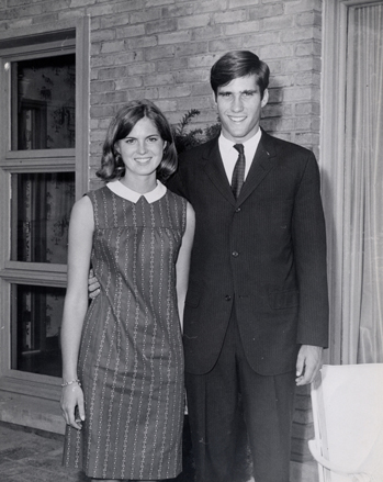 安和米特1966年的一张照片。