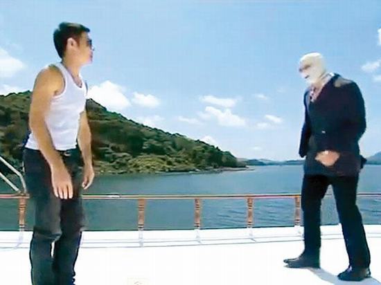 《雷霆扫毒》雷人穿帮：沙胆添没瞎 徐子珊假睫毛亮了