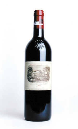 谁在温州一幢空置9年的别墅里堆了一万瓶“拉菲”