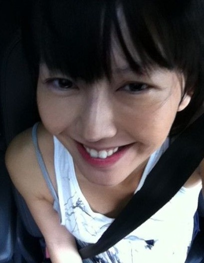 孙燕姿大肚时自拍