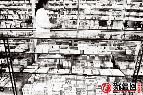 药店里药品摆放有讲究。(资料图片)