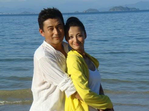 明星高调秀新欢气旧爱 都好花心