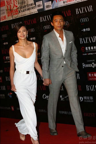 明星高调秀新欢气旧爱 都好花心