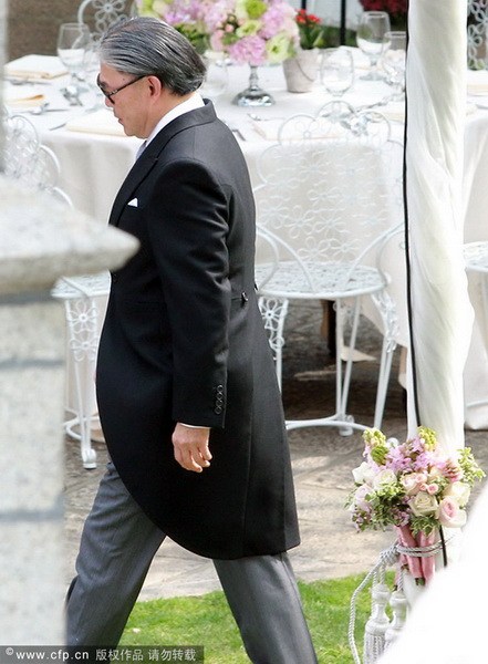 郭晶晶、霍启刚注册结婚 郭晶晶父母现身吴敏霞领衔伴娘团