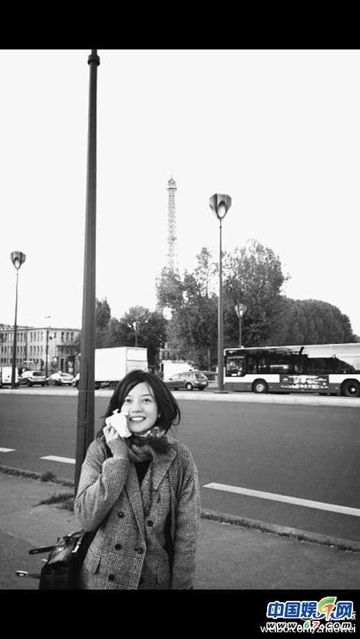 赵薇老公黄有龙首曝爱妻私房美照 网友调侃：家有仙妻终难藏