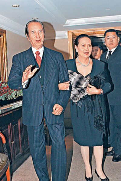 何鸿燊与二太太