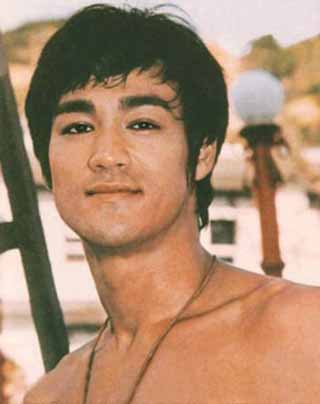 港澳台五大豪门内幕(一):赌王何鸿燊家族揭秘与李小龙同族