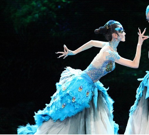 看看明星是如何“自虐”的！杨丽萍从未吃过一顿饱饭