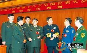 解放军7代表同名建国齐亮相 均是将军