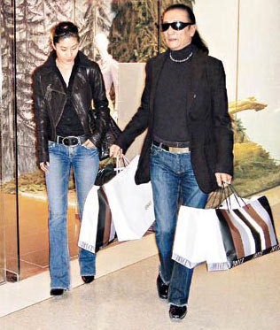 杜德伟娶小20岁妻子 揭与丈母娘年龄相差无几的男星