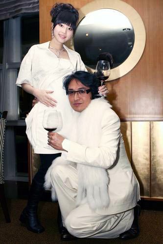 杜德伟娶小20岁妻子 揭与丈母娘年龄相差无几的男星