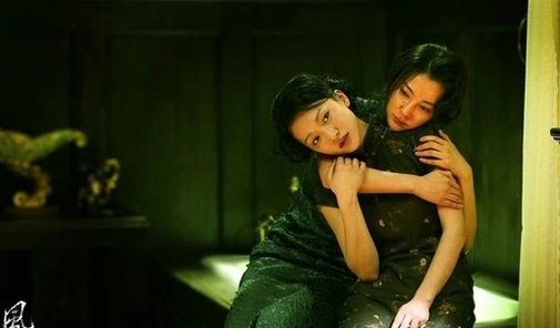 赵雅芝汤唯等众一线女星演绎旗袍风情 旗袍造型是惨是美众说纷纭