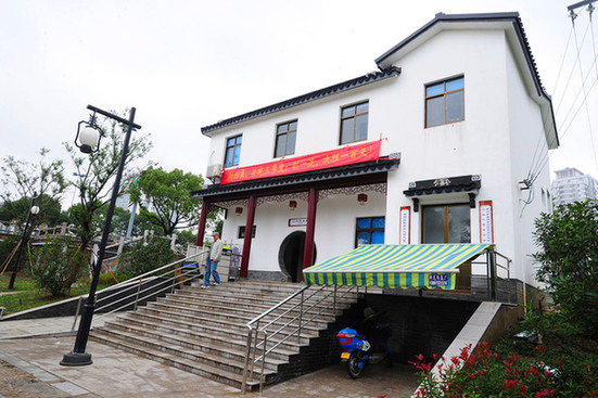 五星级豪华公厕似别墅