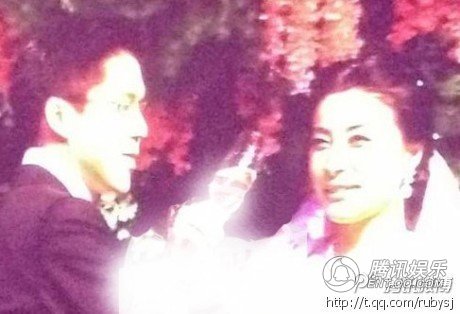 郭晶晶霍启刚婚宴内场曝光