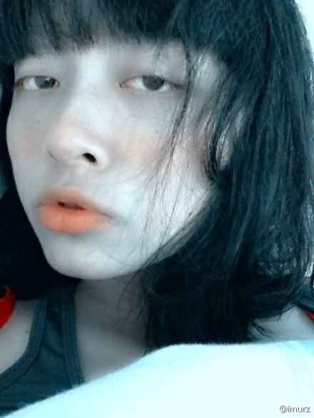 网络红人盘点 鬼脸妹子犯二走红