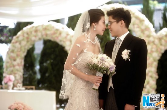 2012娱乐圈新娘大PK 谁最美艳