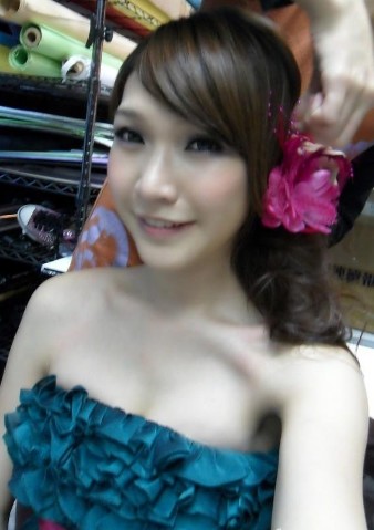 揭变性艺人不为人知的辛酸往事