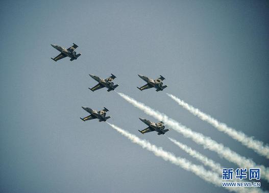（珠海航展）（3）“百年灵”喷气机特技飞行队珠海首飞