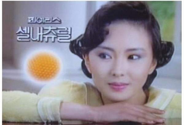 图揭女星整容失败肿脸真相