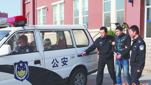 男子诉衷肠遭冷落疑被戴绿帽 狂砍陌生男人( 男子诉衷肠遭冷落疑被戴绿帽 狂砍陌生男人(