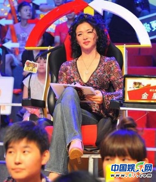 变性人性感秒杀河莉秀