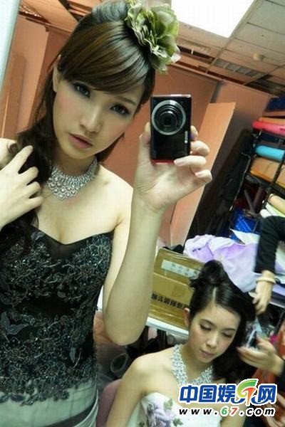 变性人性感秒杀河莉秀