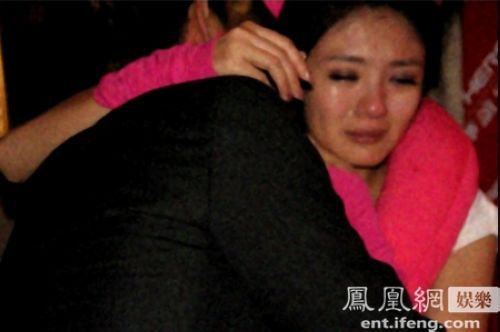 明星拍激凸照庆生 真变态