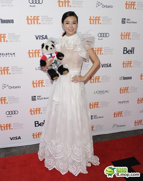 2012明星雷人着装 戳爆你双眼