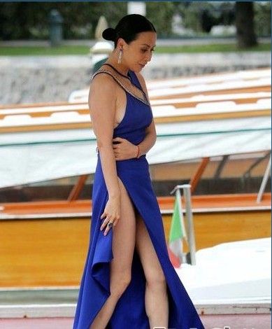 麦当娜骑鸟叔大尺度贴身 盘点越老越风骚的女星