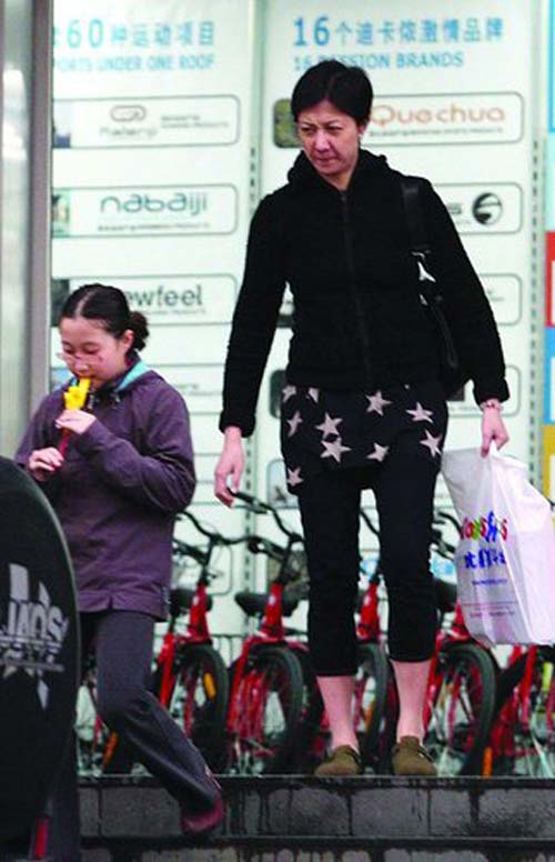 吴绮莉与小龙女