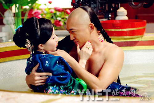 盘点2012荧幕之吻 颖儿全裸了