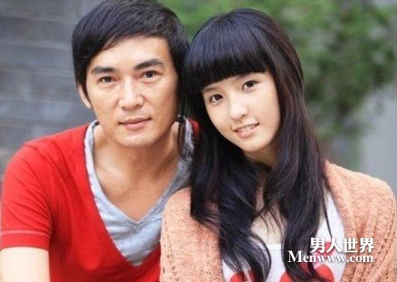 “小李飞刀”焦恩俊为大女儿焦曼婷拉票 大量私房照曝光