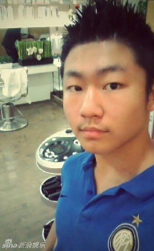 白岩松儿子近照曝光