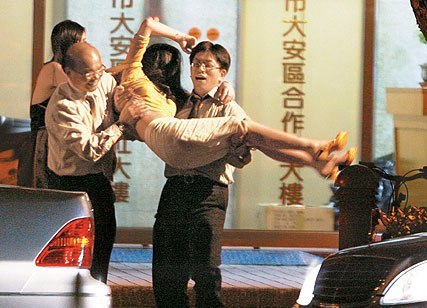 官员再曝不雅照 贪官色官真多啊