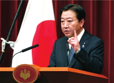 日本首相借酒浇愁每天8两不过瘾