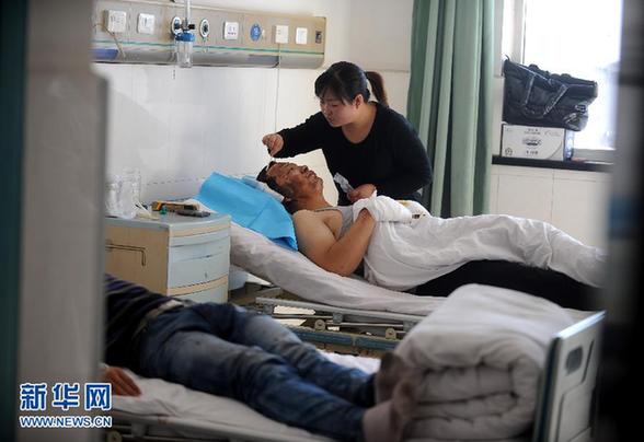 （新华调查·图文互动）（1）火锅店变“祸锅店” 液化气罐成焦点