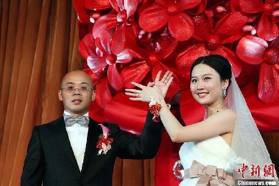 中国首善为二儿办奢华婚礼 席开95桌