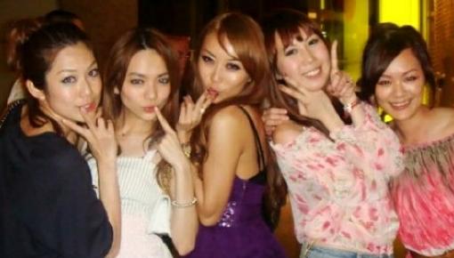 娱圈迷幻派对狂野照流出 三级艳星雷凯欣涉入(组图)