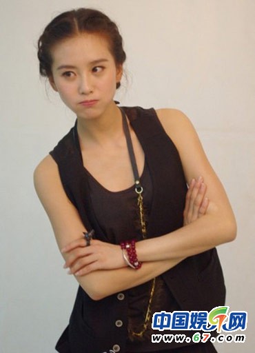 刘诗诗素颜私照曝光 神似汤唯被赞天生丽质