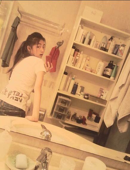 童安格17岁漂亮女儿近照曝光 眼睛大清纯可爱