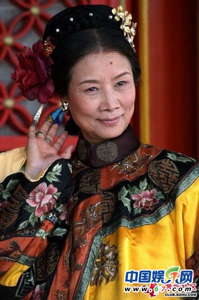 陶虹妩媚俏皮慈禧照曝光 盘点一线女星各版本慈禧造型