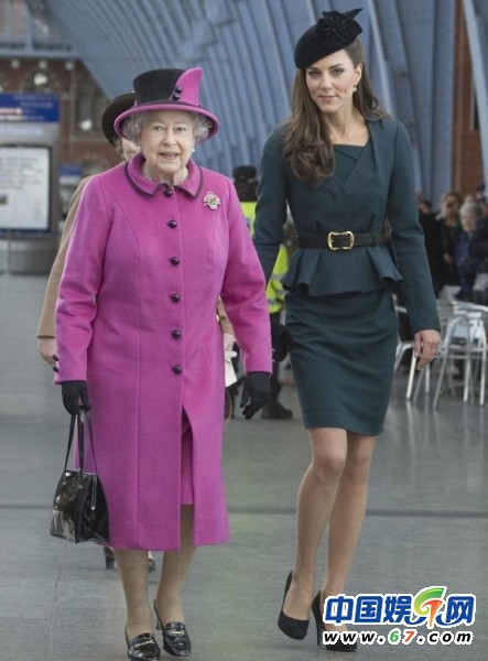 全球王妃斗艳拼衣品