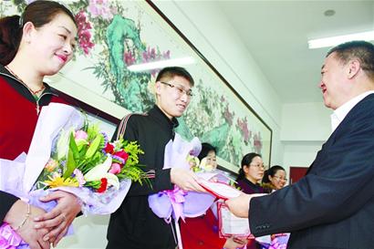 青岛文明市民出炉 最美司机乘客入选